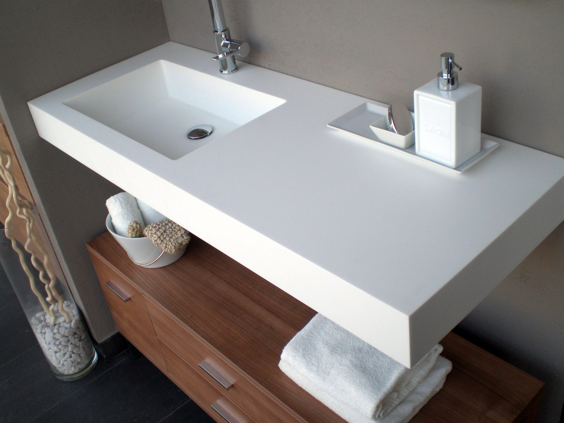 Baño en Solid Surface